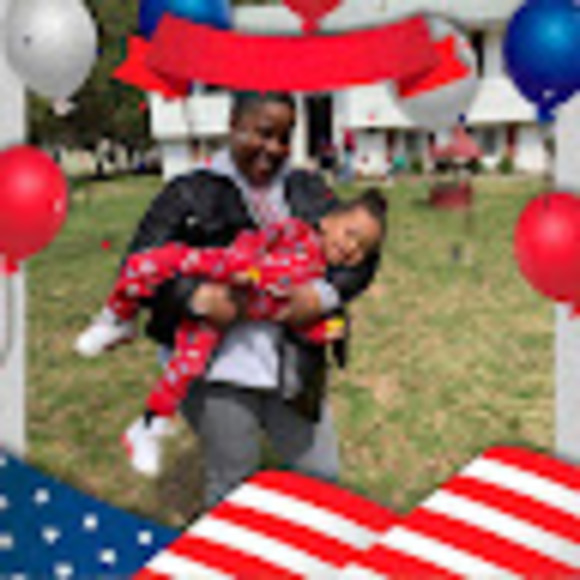 Meet your Posher, Mark - Picture 1 of 1